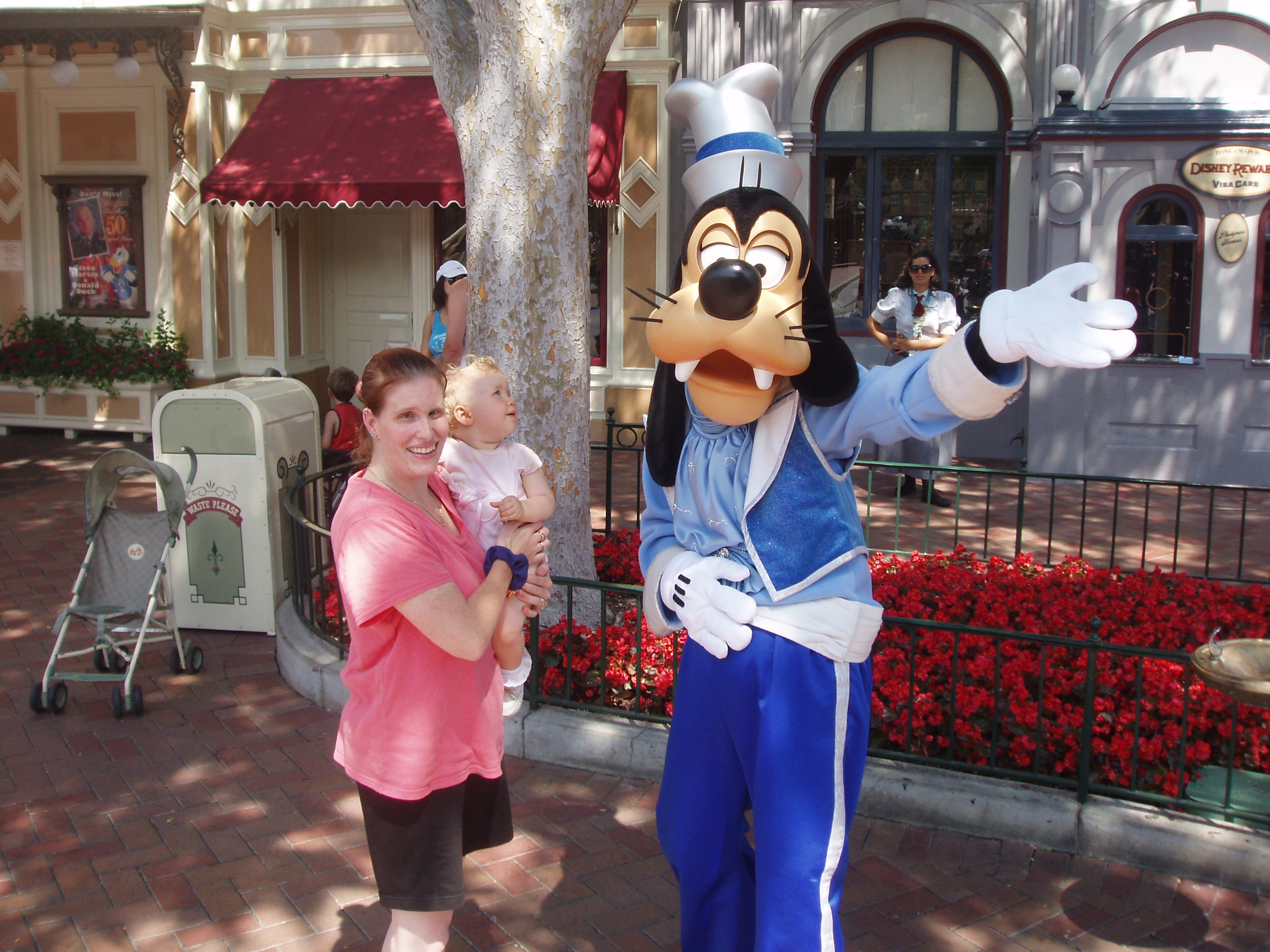 august2008disney.jpg